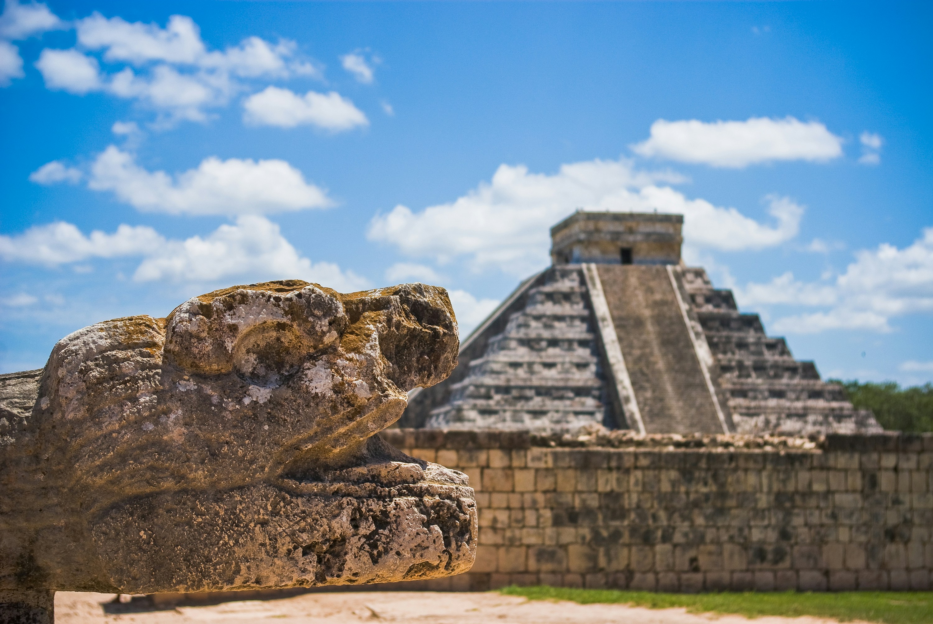 Kukulkan pyramid at Chichen Itza