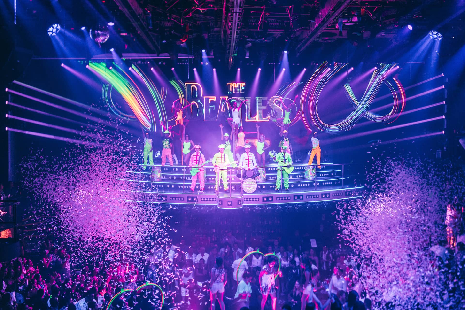 Coco Bongo Cancun nightlife show